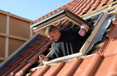 Pose de fenêtres de toit Velux à Folleville